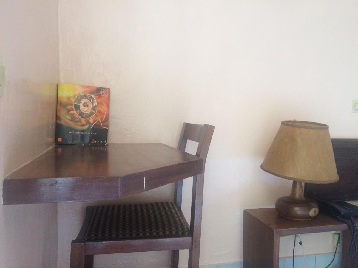 Hotel Saint-Louis Sun داكاغْ الغرفة الصورة